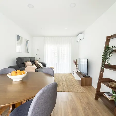 Apartment Forum Iii By House And People Braga